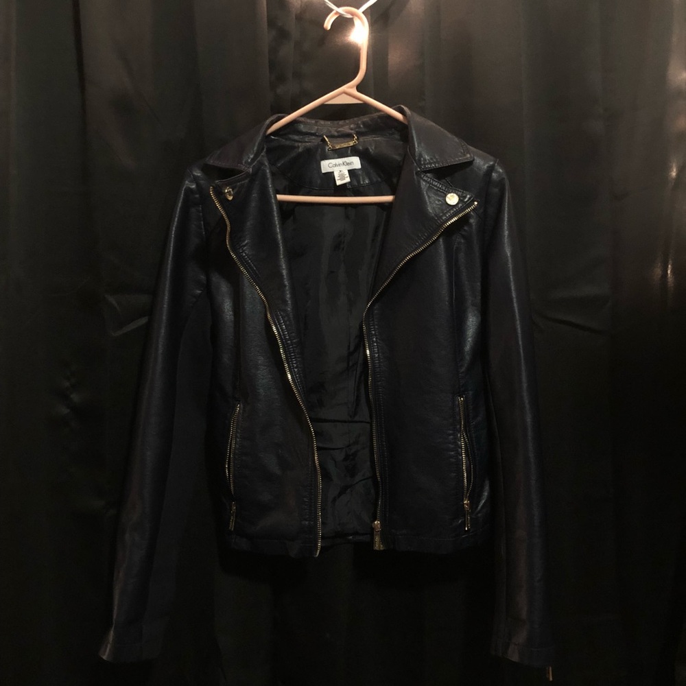 CALVIN KLEIN SIZE SMALL